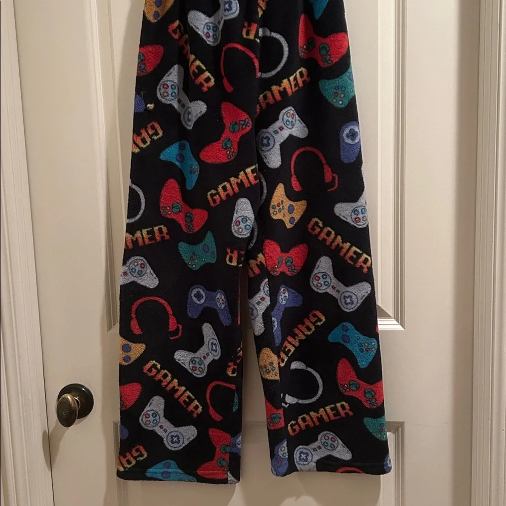 Made with Love and Kisses kids Gamer Plush fleece Pajama Lounge Pants Size 12-14